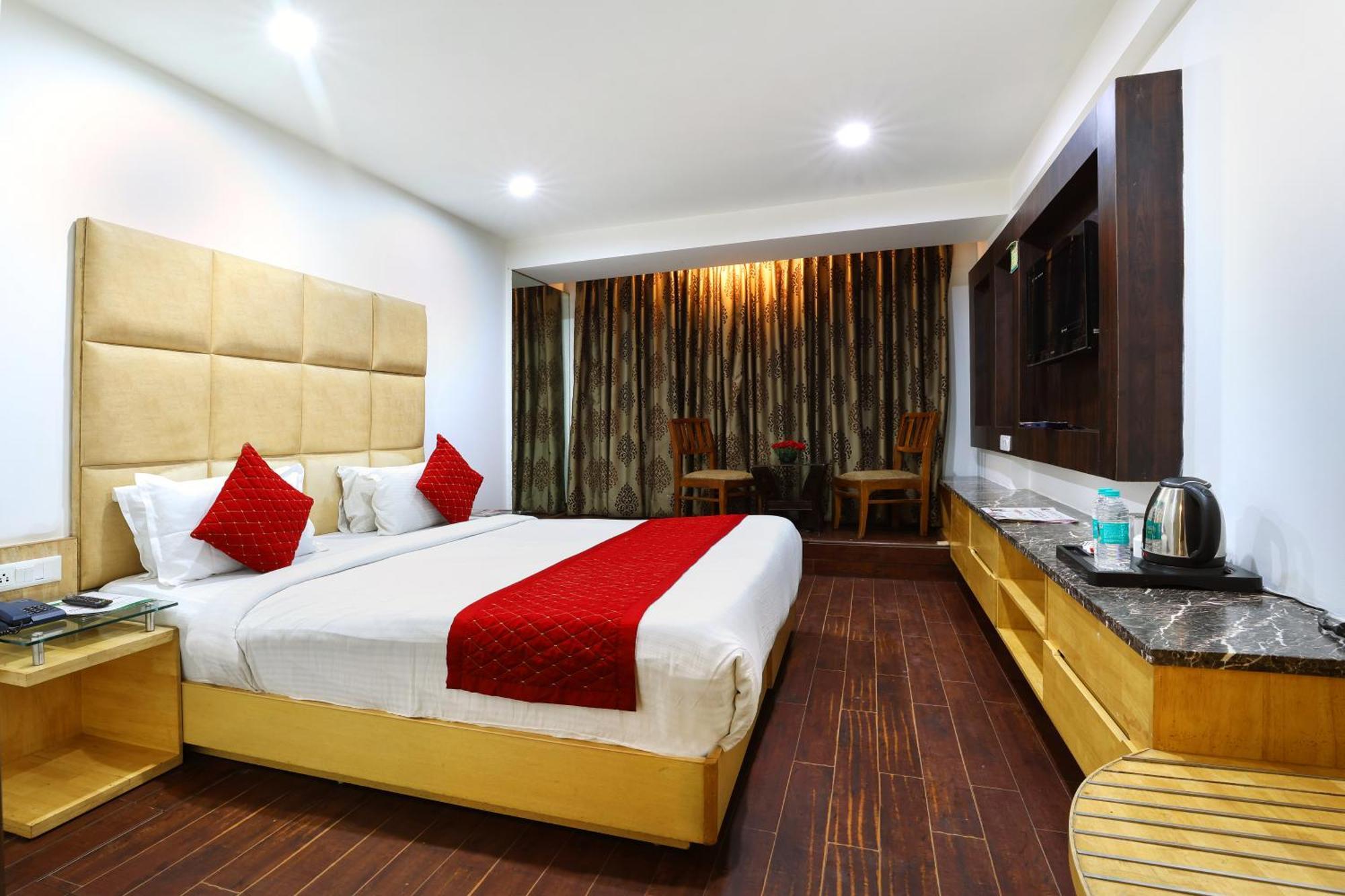 Airport Hotel Grand By Fantasia New Delhi Extérieur photo