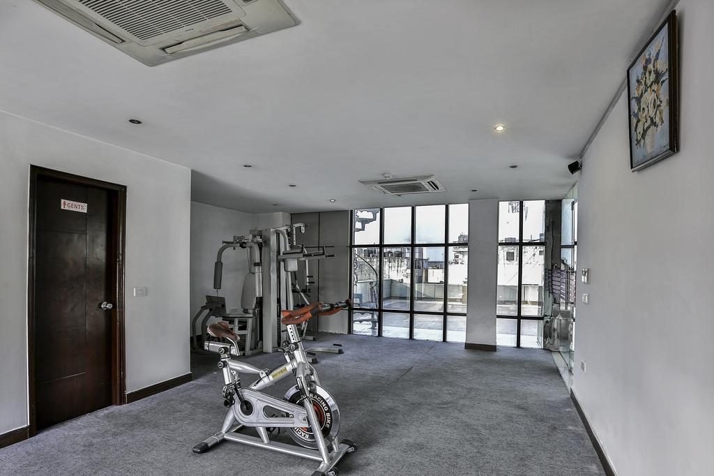 Airport Hotel Grand By Fantasia New Delhi Extérieur photo