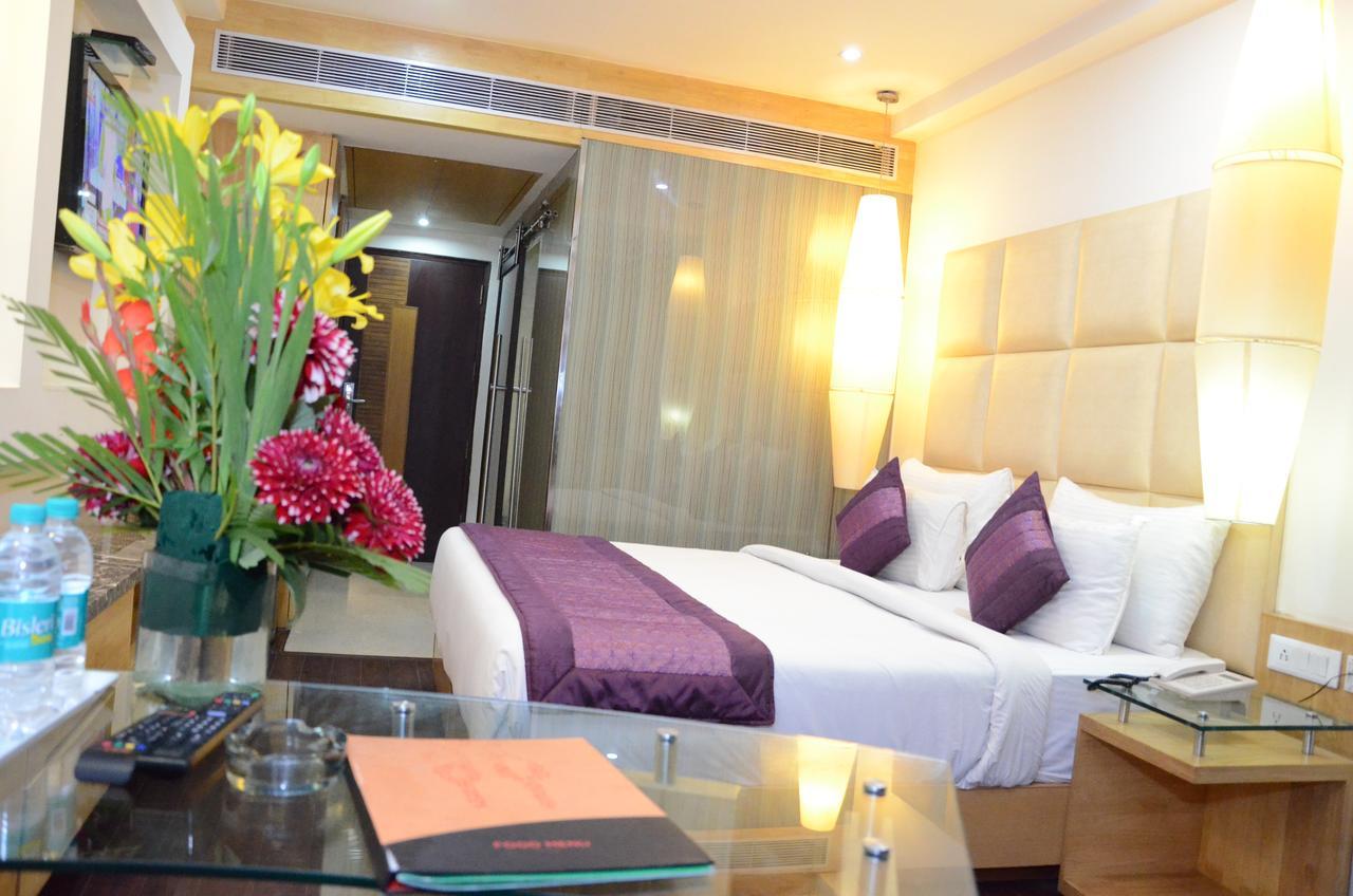 Airport Hotel Grand By Fantasia New Delhi Extérieur photo